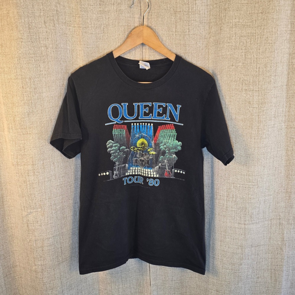 Queen Tour 80 Graphic T-Shirt Men's S Black Rock Band 100% Cotton Short Sleeve